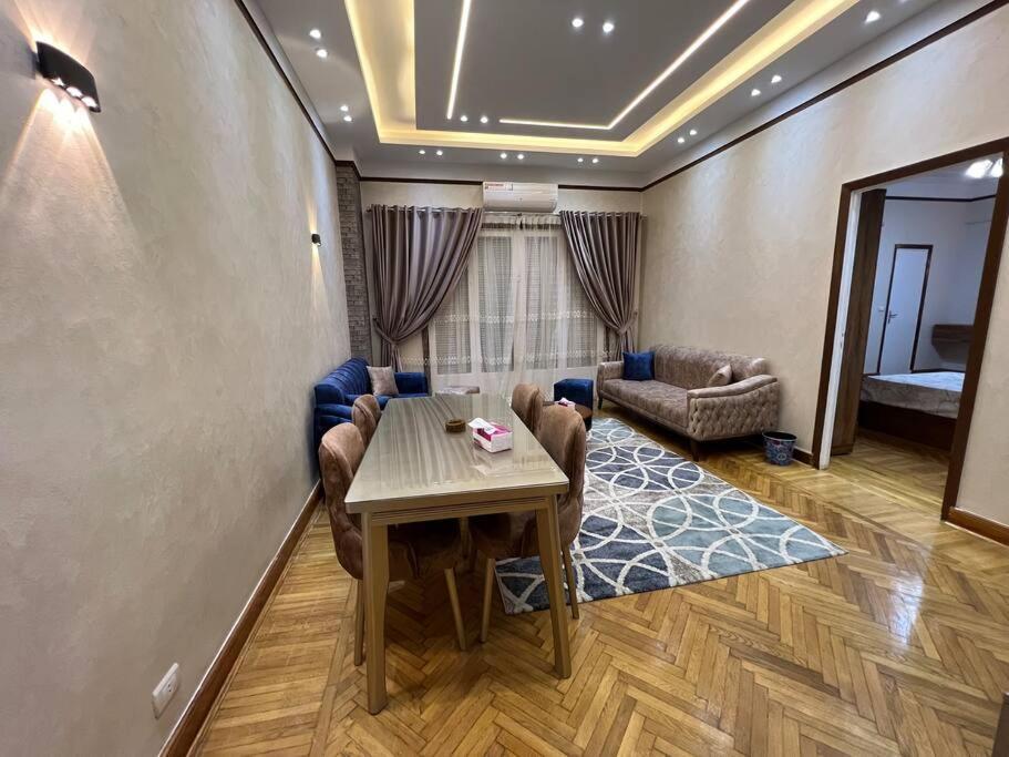 Luxury Apartment Downtown El Cairo Exterior foto